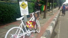 Cycling community urges city to improve road safety