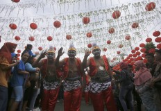 A mash of Chinese New Year, cultural diversity in Surakarta 
