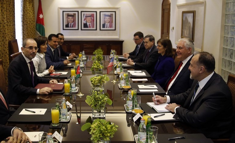 Tillerson meets Syria opposition in Amman