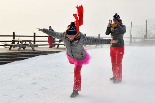 Wind chaos injures 16 at weather-hit Pyeongchang Games