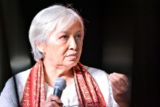 Madame Asterix: Promoting local elements in literary translations