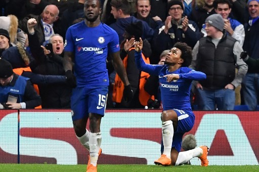 Messi ends Chelsea drought to give Barcelona last-16 edge