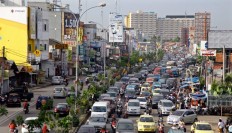 Depok mulls plan to play songs at traffic lights to entertain motorists