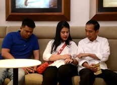 Jokowi, Iriana welcome their second grandchild