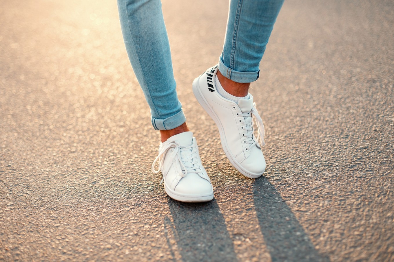 cleaning white sneakers