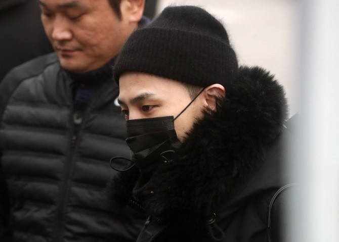 G Dragon Of Big Bang Joins Military Entertainment The Jakarta Post