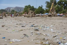 Clean-up events shed light on Indonesia's waste crisis