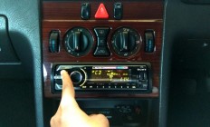 Criminalizing act of listening to music while driving exaggerated: Experts