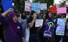 Rights activists concerned with lack of safe public areas for women