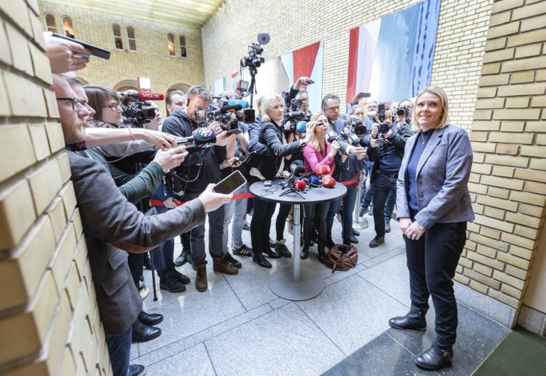 Facebook post pushes Norway government to the brink of collapse