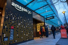 Amazon tracks repeat shoppers for line-free Seattle store - and there are many