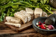 Indonesia to increase soybean imports, expand tempeh market in Indiana