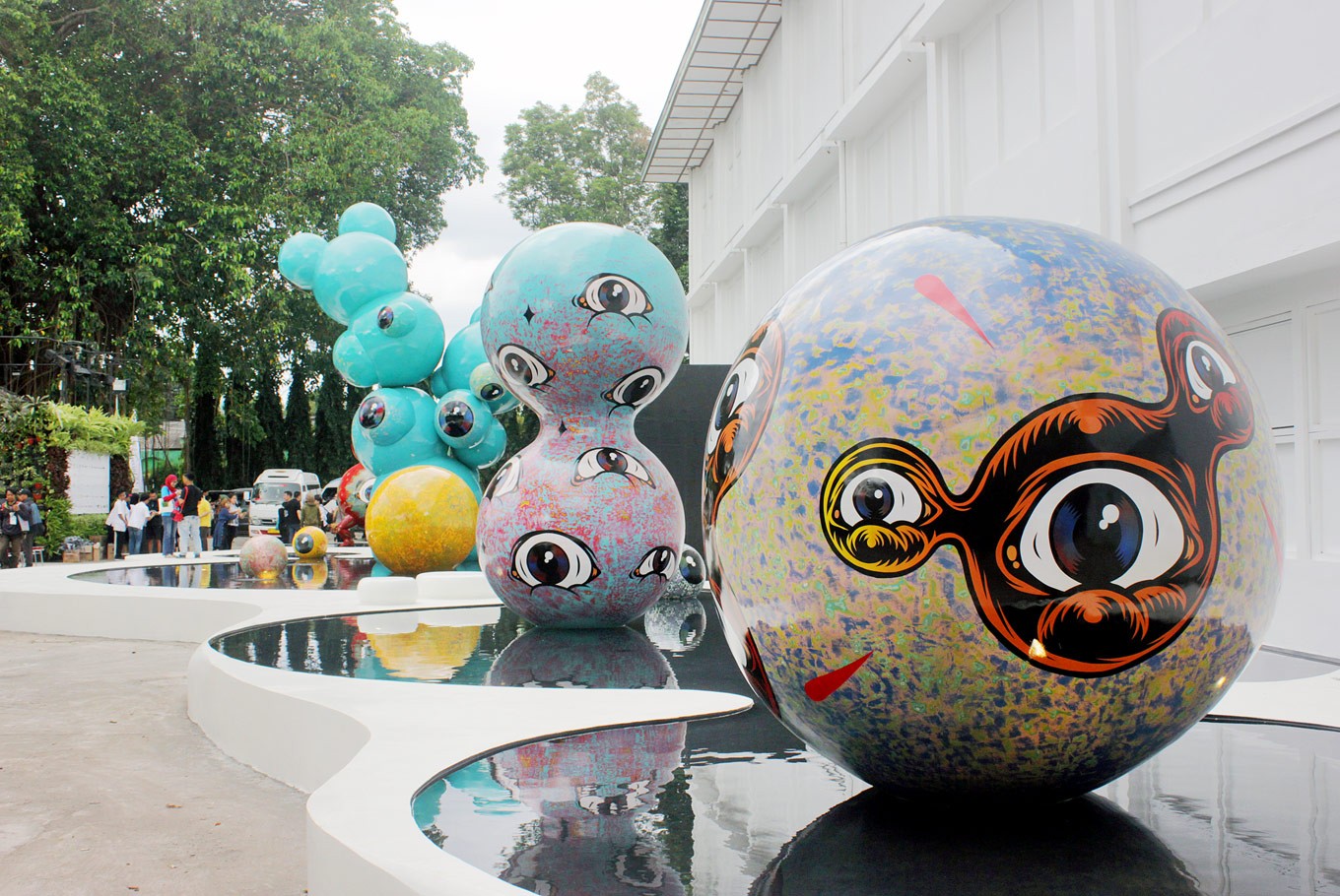 Indonesian Arts & Handicrafts