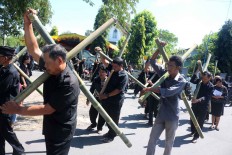 Muslim artists involved in Klaten&rsquo;s Stations of The Cross procession
