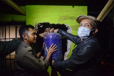 Number of alcohol poisoning deaths in Cicalengka increases to 16