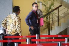 KPK slaps Jambi Governor Zumi Zola with second bribery charge