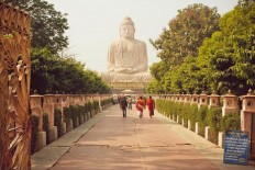 India promotes Buddhist tourism to attract Japanese travelers