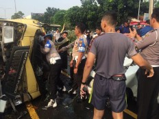 One died, two severely injured in accident in Bekasi  