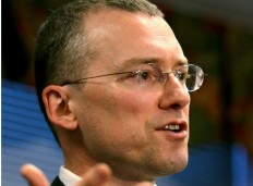  Prominent US lawyer dies after setting himself on fire in protest 