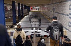 Bowie's New York subway station turns into museum to him