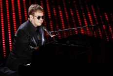 Elton John cancels sold out concert 30 minutes after showtime