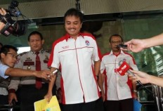 Roy Suryo arrested over post of Jokowi's face on Buddhist statue