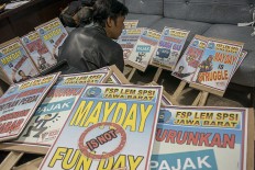 50,000 workers perform cultural carnival to celebrate 'May Day'