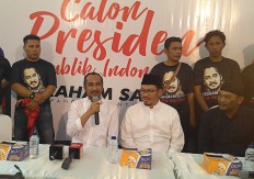 Antigraft activist Abraham Samad demands death sentence for corruption convicts