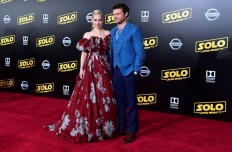 Hollywood glitters as 'Star Wars' stages 'Solo' premiere