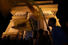 Leaders, luminaries condemn Surabaya bomb attacks