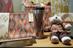 Starbucks collaborates with IKAT Indonesia on anniversary