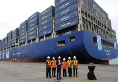 Jokowi releases first export with giant ship to US
