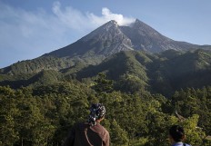 Climbers told to cancel plans to celebrate New Year’s Eve on Mt. Merapi