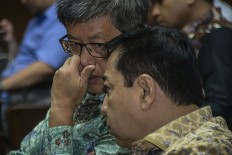 Setya names five Golkar politicians in e-ID trial 