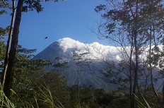 Merapi phreatic eruptions continue on Wednesday 