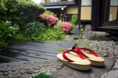 Artistic guesthouse hopes to revive fire-hit lodging area near Tokyo