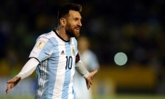 Who will pay 50% on a loan to watch Messi play? Argentines Will
