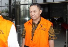 East Halmahera regent&rsquo;s bribes flew to PDI-P, prosecutors suspect 