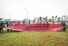 Anies mends ties with Luhut after reclamation dispute