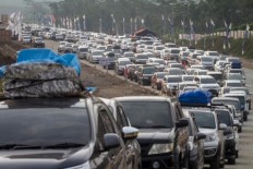 Central Java police question four for allegedly hurling stones at highway traffic