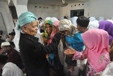 Lebaran starts early for Muslim minorities