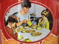 Khong Guan cookie tin family mystery gets new explanation this Idul Fitri