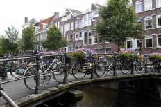 Dutch may soon pay workers using pedal-power