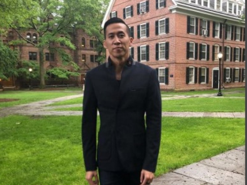 American arrested in Vietnam 'regrets' breaking law