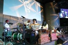 BER(ISI)K!: A progressive rock journey with Indonesian percussions