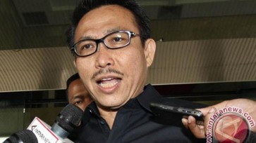 Lawyer says it was lawmaker's brother allegedly involved in street fight