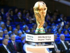 Cabin fever and comedians -- life in the World Cup bubble