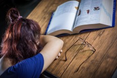 Five signs of sleep deprivation