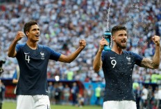  Goalless Giroud still a fixture in France's World Cup line-up 