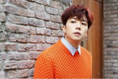 2PM’s Wooyoung to begin military service